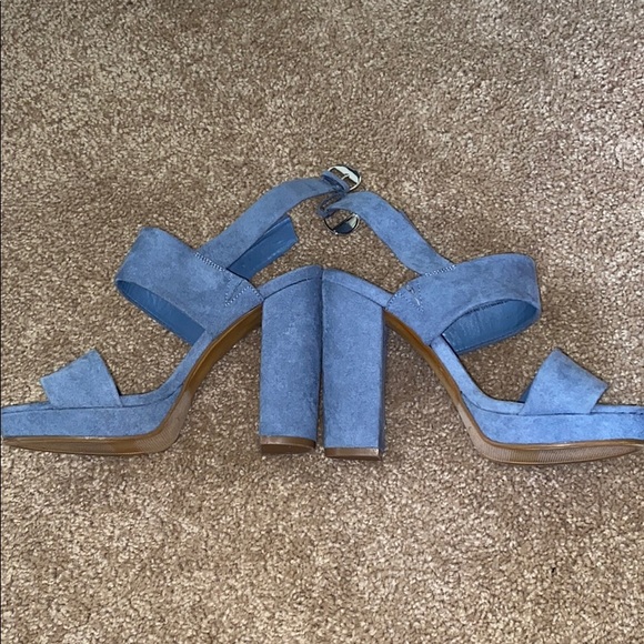 Apt 9 Defining Comfort Heels - Picture 3 of 5